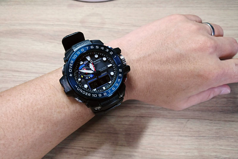 G-SHOCK ガルフマスター GWN-1000B-1BJF | horsemoveis.com.br